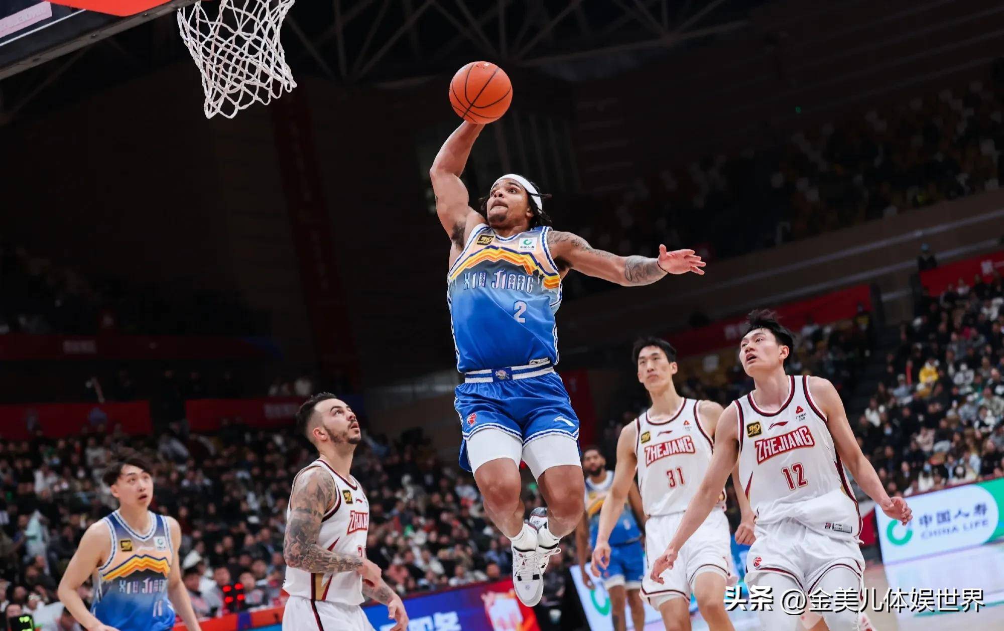 今夜巴黎圣日耳曼篮板制胜:CBA常规赛节点到来,更衣室稳定,阵容厚度经受考验的简单介绍 今夜巴黎圣日耳曼篮板制胜:CBA常规赛节点到来,更衣室稳定,阵容厚度经受考验的简单介绍