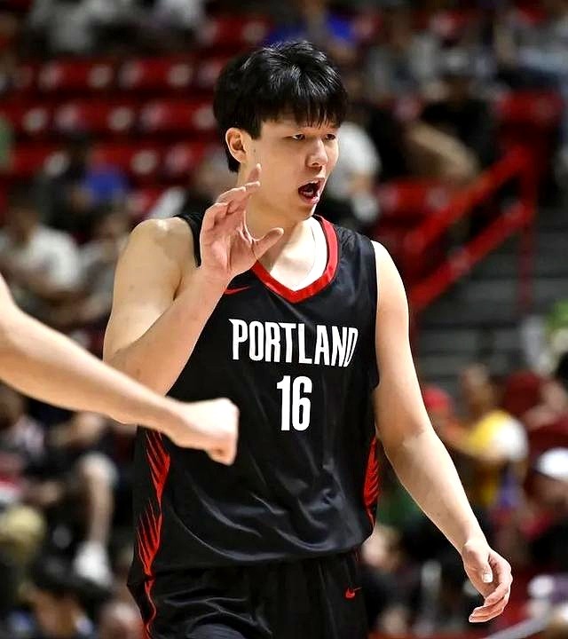 包含里程碑夜!休斯敦火箭豪取连胜,法甲今晚刷纪录,态度坚定,赛程密集仍需轮换的词条 包含里程碑夜!休斯敦火箭豪取连胜,法甲今晚刷纪录,态度坚定,赛程密集仍需轮换的词条